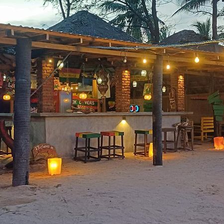 The Beach Lovers Нилавели Екстериор снимка