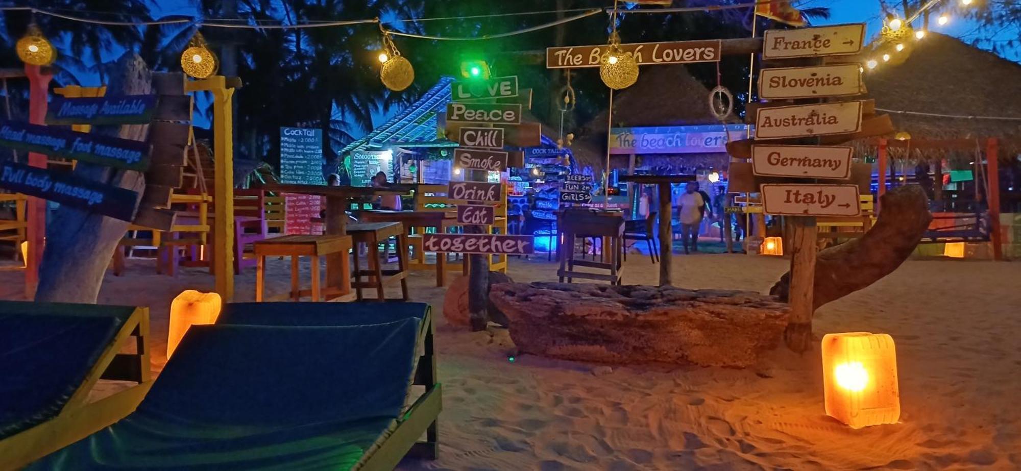 The Beach Lovers Нилавели Екстериор снимка